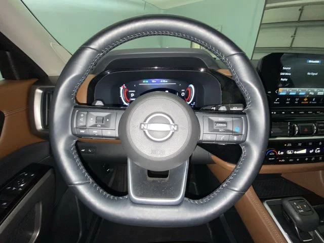 Used 2024 Gray Nissan Platinum image 14