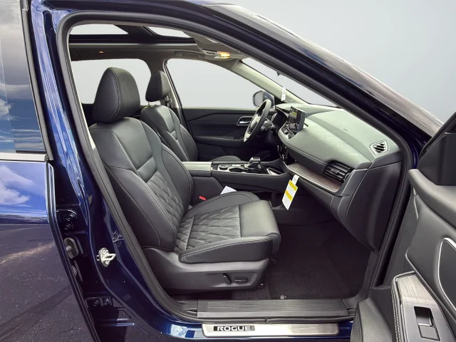 New 2026 Deep Ocean Blue Pearl Nissan Platinum image 26