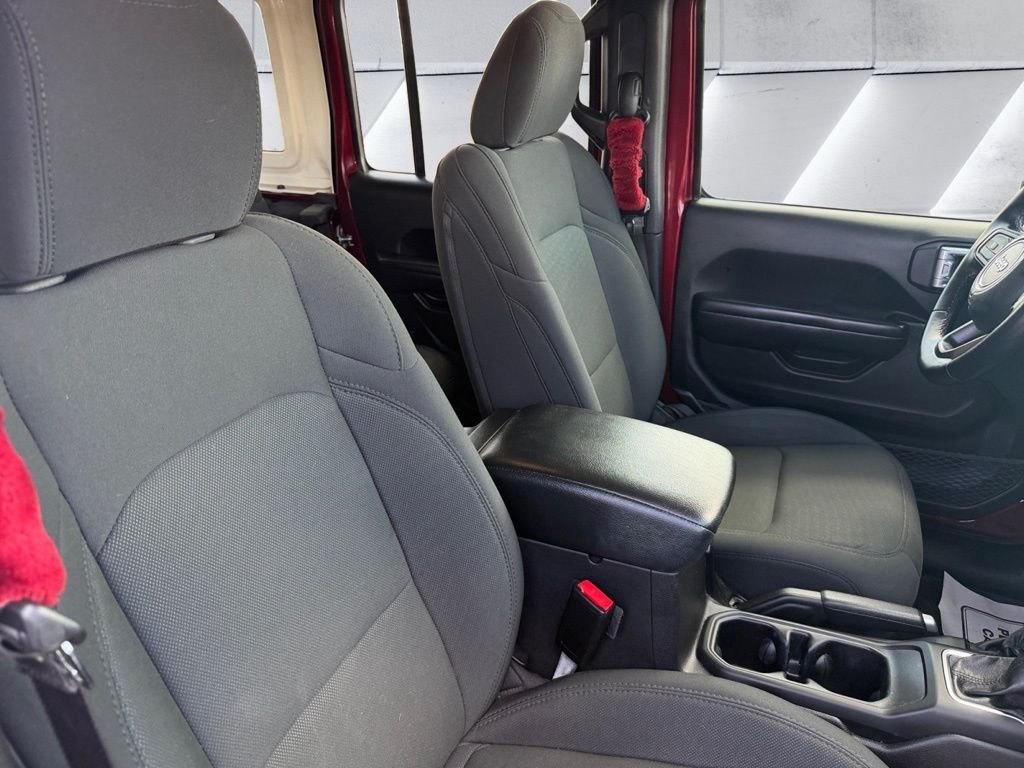Used 2021 Red Jeep Unlimited Willys image 23
