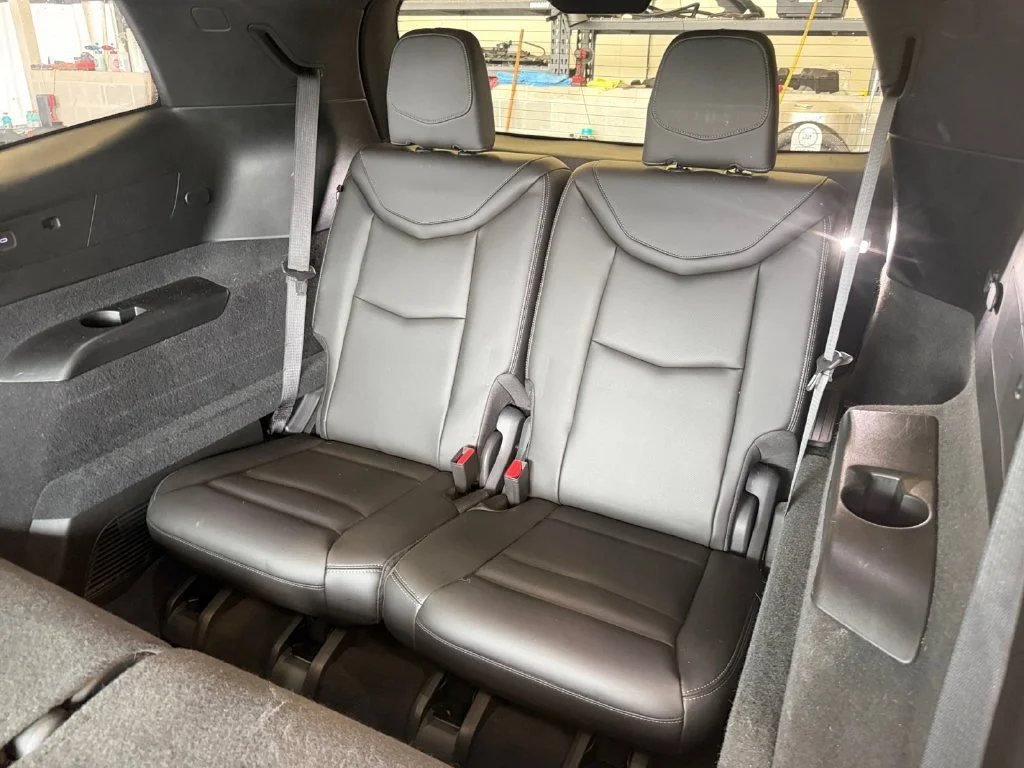 Used 2020 RADIANT SILVER METALLIC Cadillac FWD Premium Luxury image 28