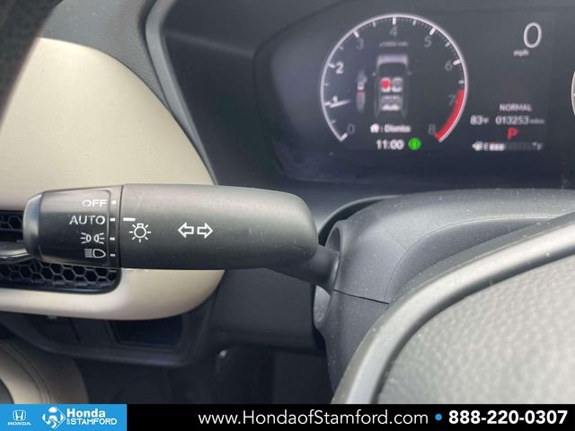 Certified Used 2024 Lunar Silver Metallic Honda LX image 22