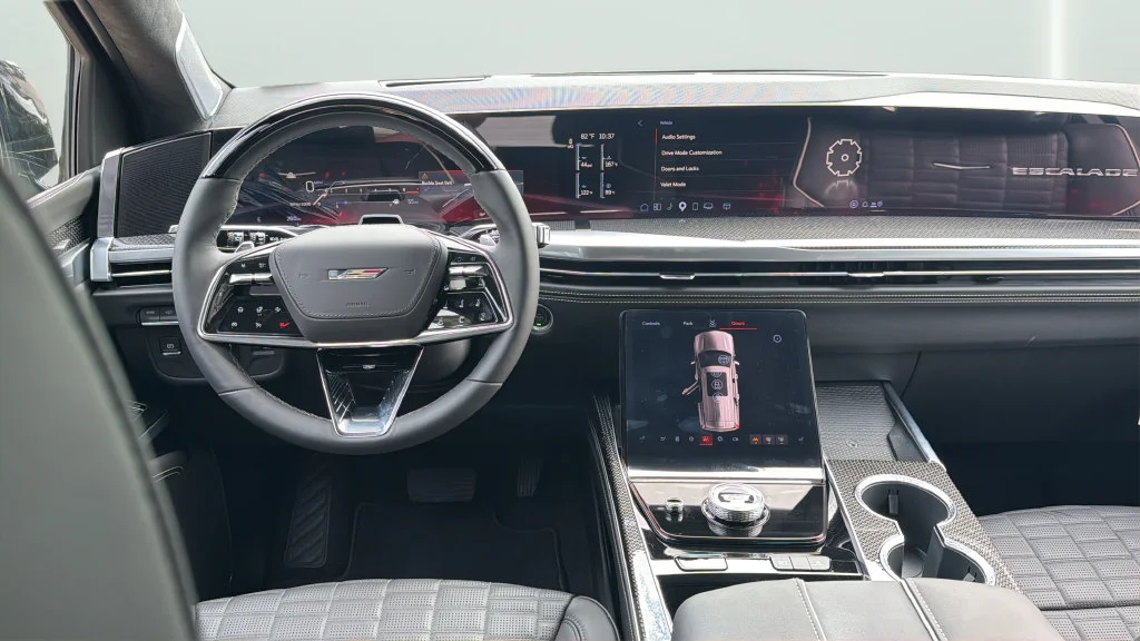 2026 Cadillac Escalade ESV V-Series - Photo 20