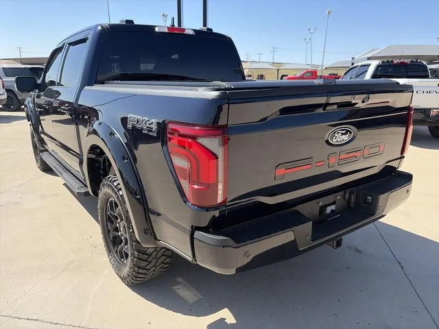 Used 2025 Blue Ford Lariat image 4