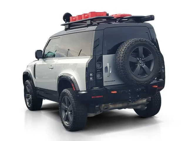 Used 2022 Gray Land Rover X image 5