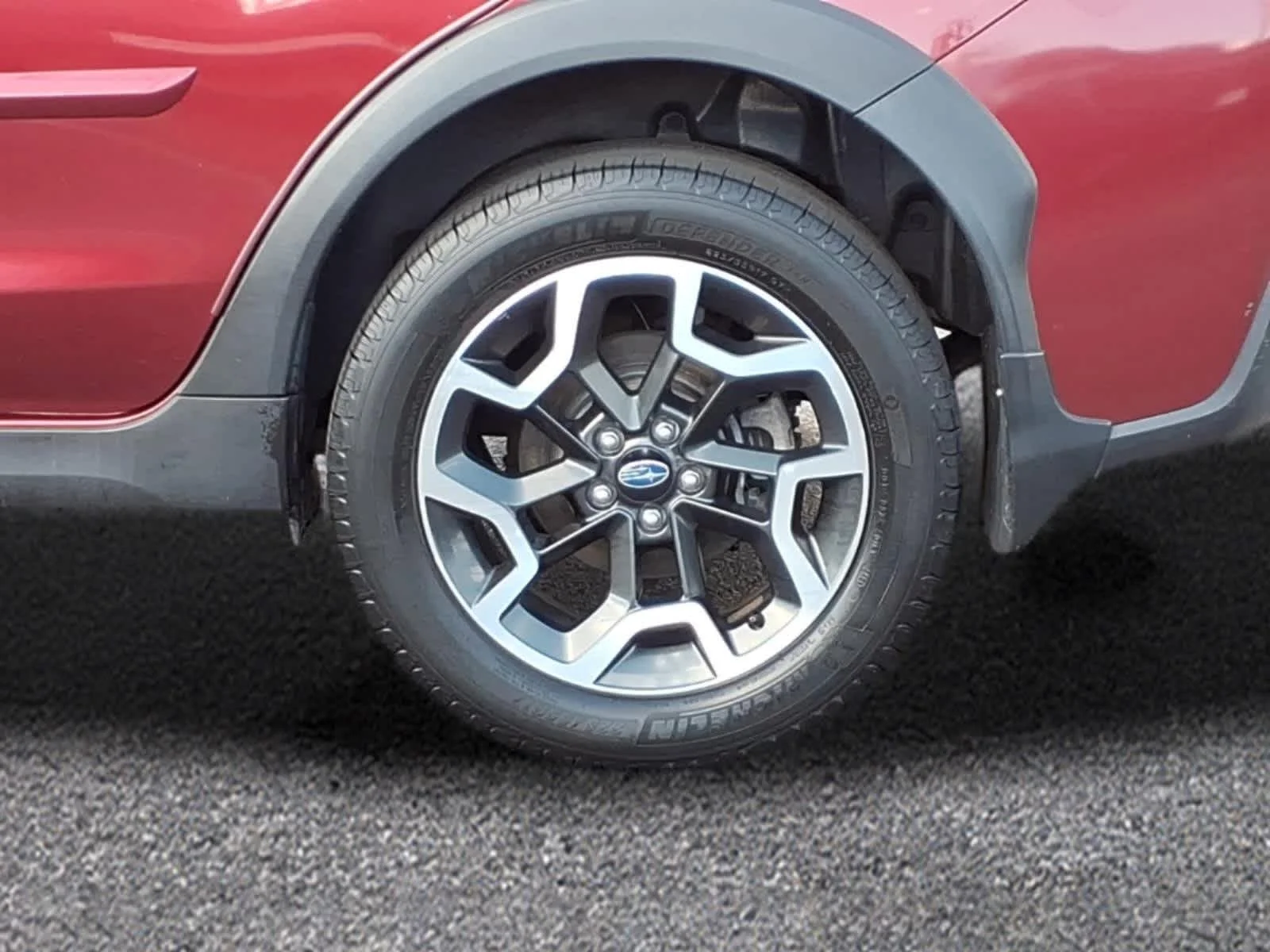 Used 2017 Venetian Red Pearl Subaru Premium image 3