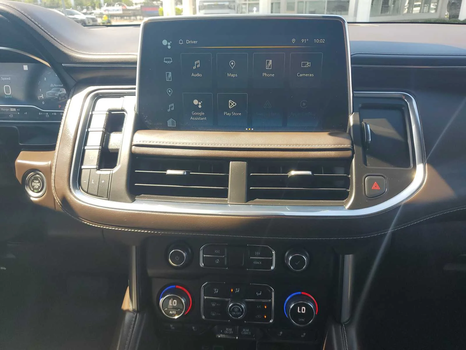 Used 2023 Black Chevrolet Z71 image 12