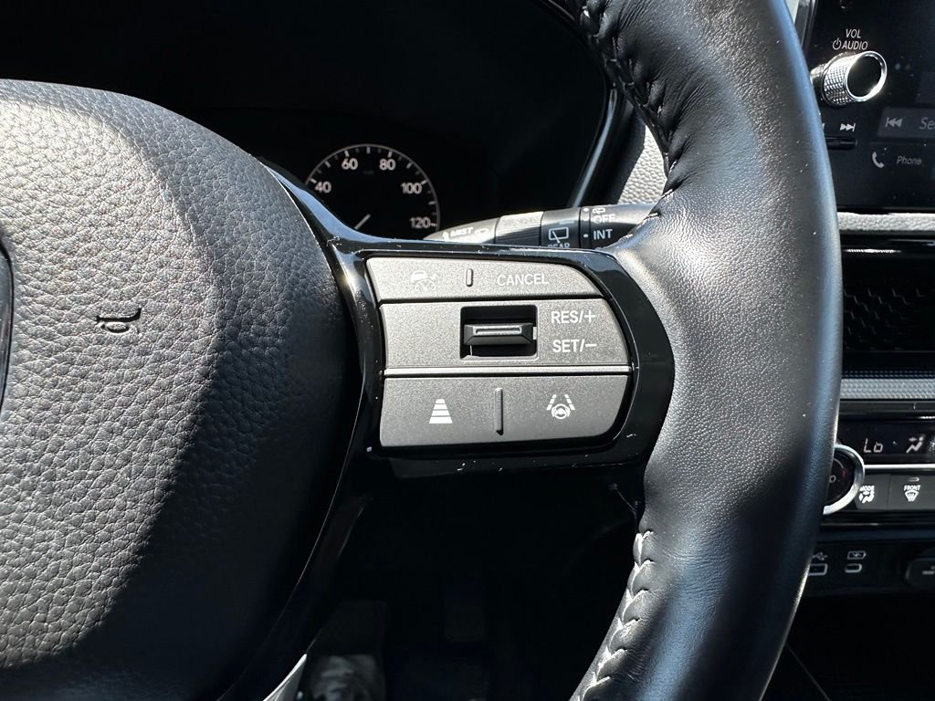 Used 2025 Black Honda EX-L image 32