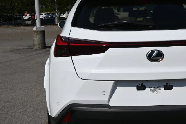 Certified Used 2026 ULTRA WHITE Lexus 300h Premium image 5