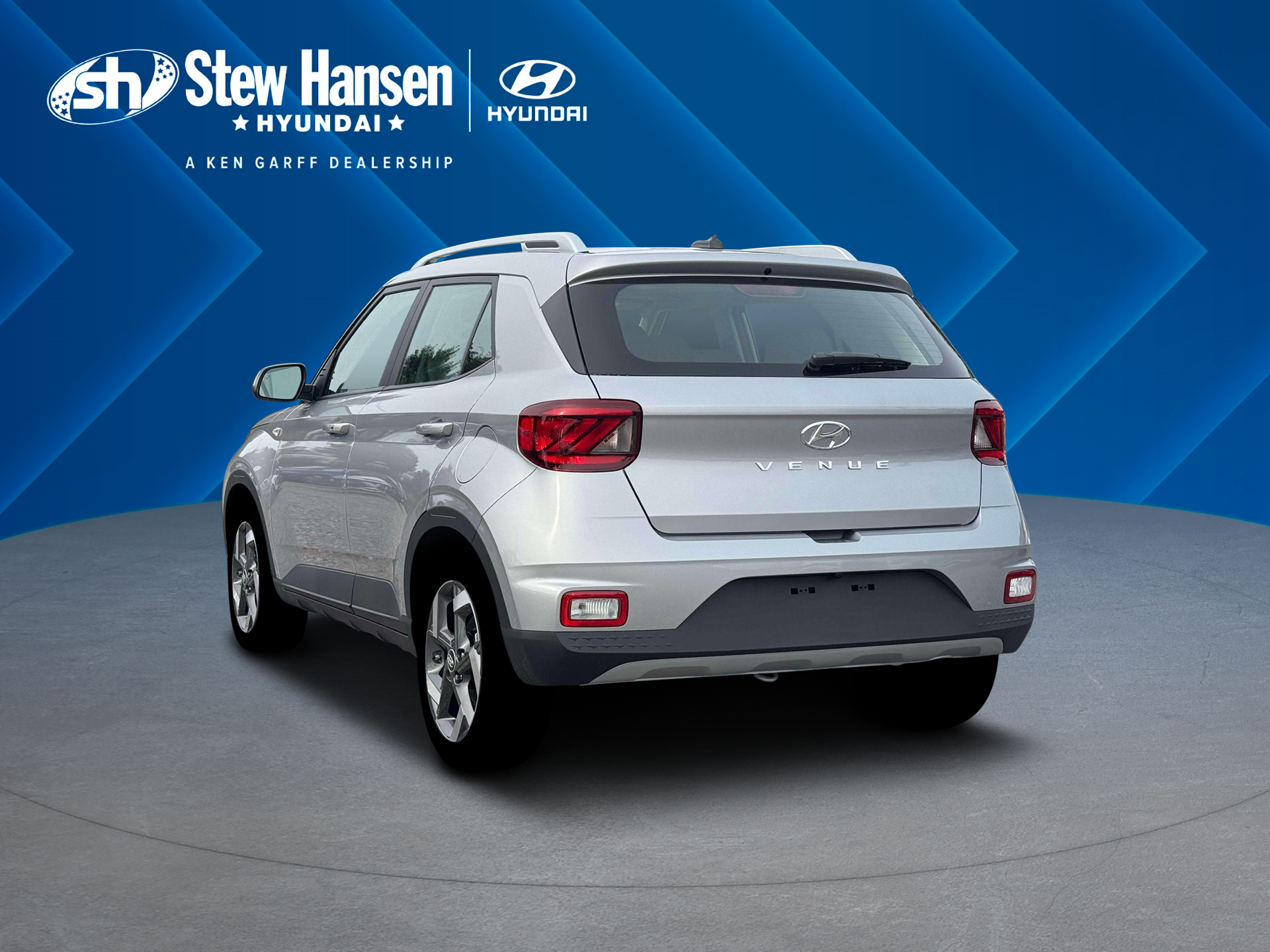 New 2026 Shimmering Silver Hyundai SEL image 24
