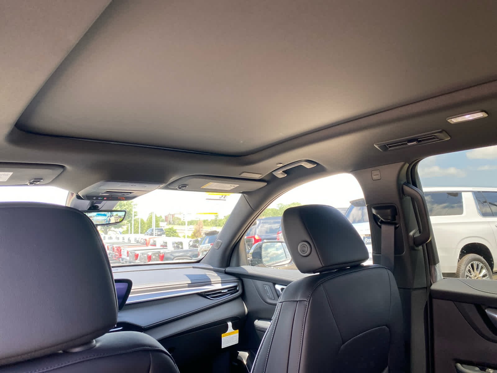 2026 Buick Enclave Sport Touring - Photo 23