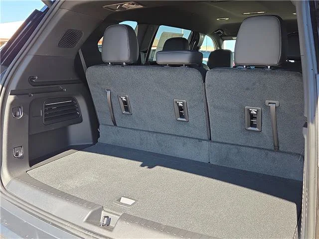 New 2027 Ebony Twilight Metallic GMC Elevation image 8