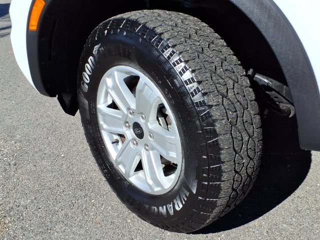 Used 2024 Oxford White Ford XL image 8