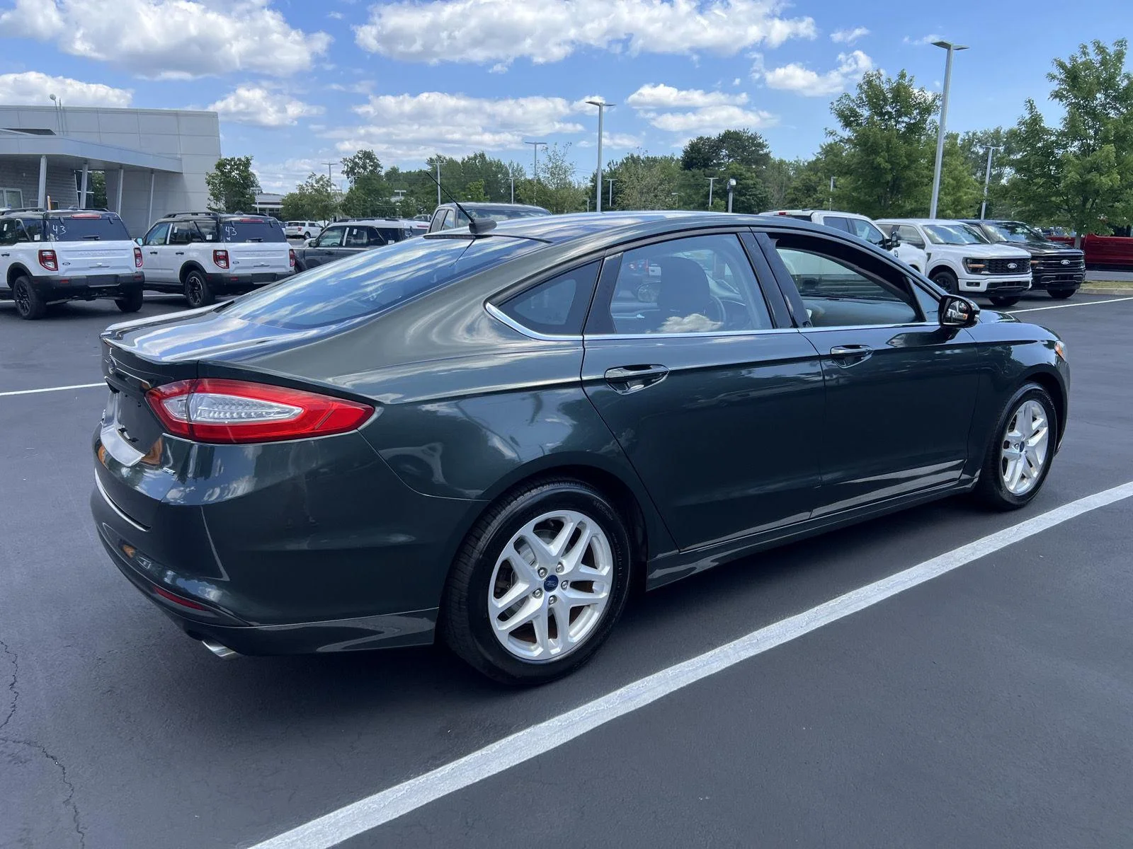 Used 2016 Guard Ford SE image 10