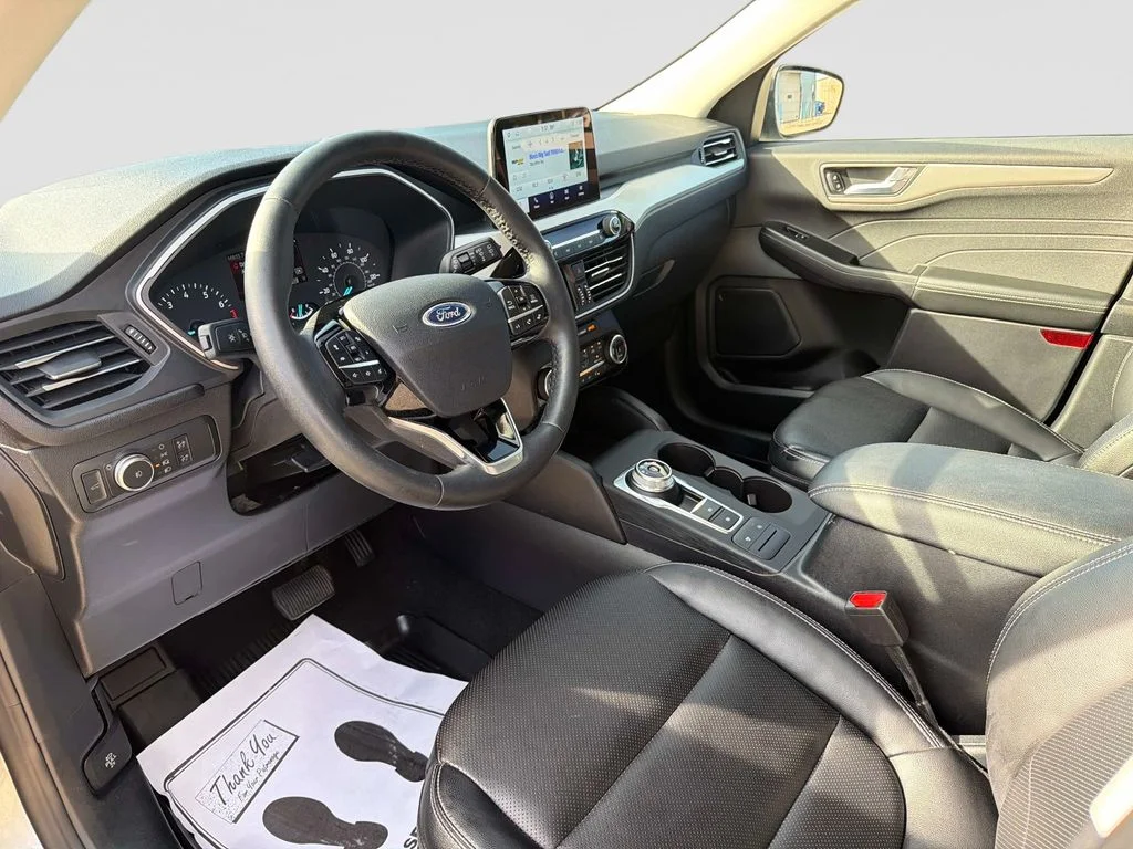 Used 2022 Iconic Silver Metallic Ford SEL image 22