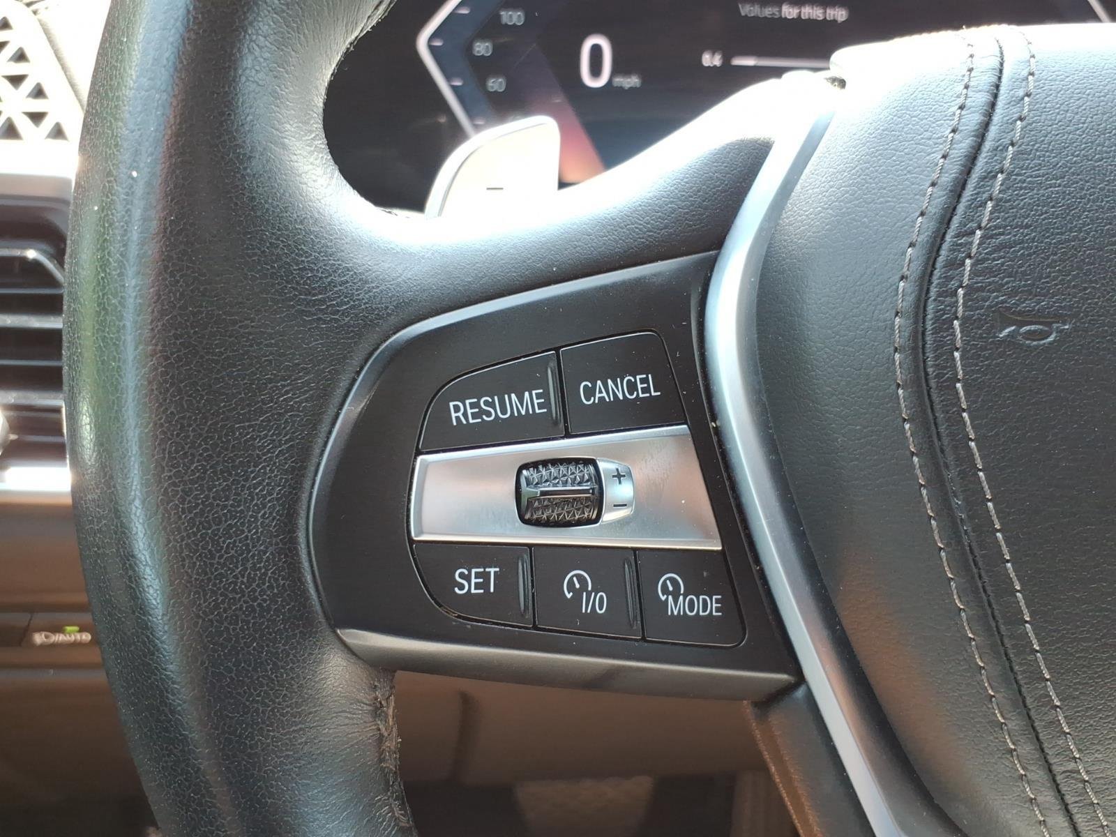 Used 2026  BMW sDrive40i image 15