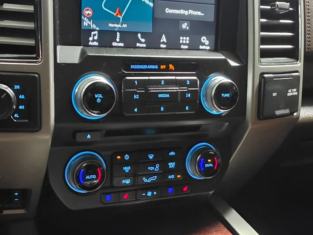 Used 2018 White Platinum Ford King Ranch image 27