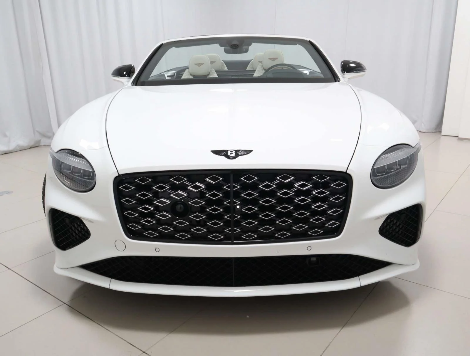 Used 2025 Glacier White Bentley GT Speed Convertible image 8