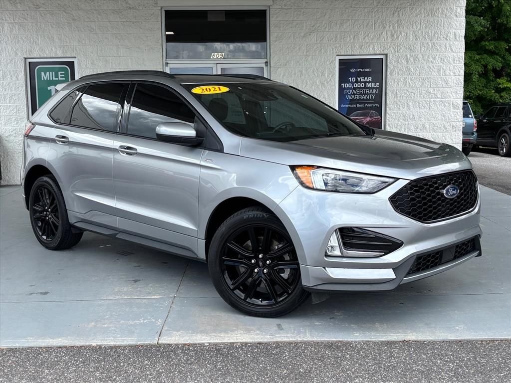 2021 Ford Edge ST-Line AWD's photo