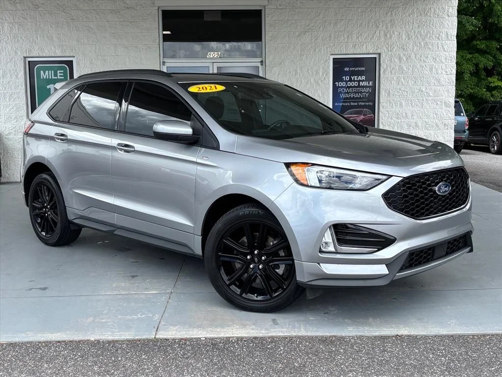 2021 Ford Edge ST-Line AWD's photo