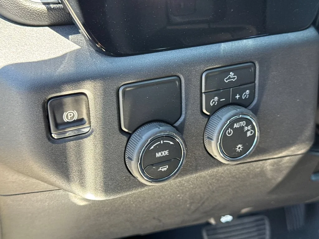 2026 Chevrolet Silverado 1500 LT - Photo 17
