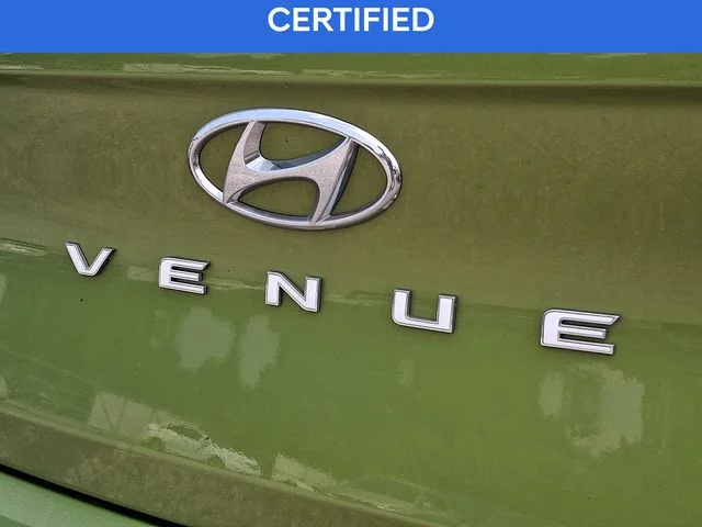 Certified Used 2023 Green Hyundai SEL image 10