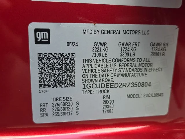 Used 2024 Red Chevrolet RST image 36