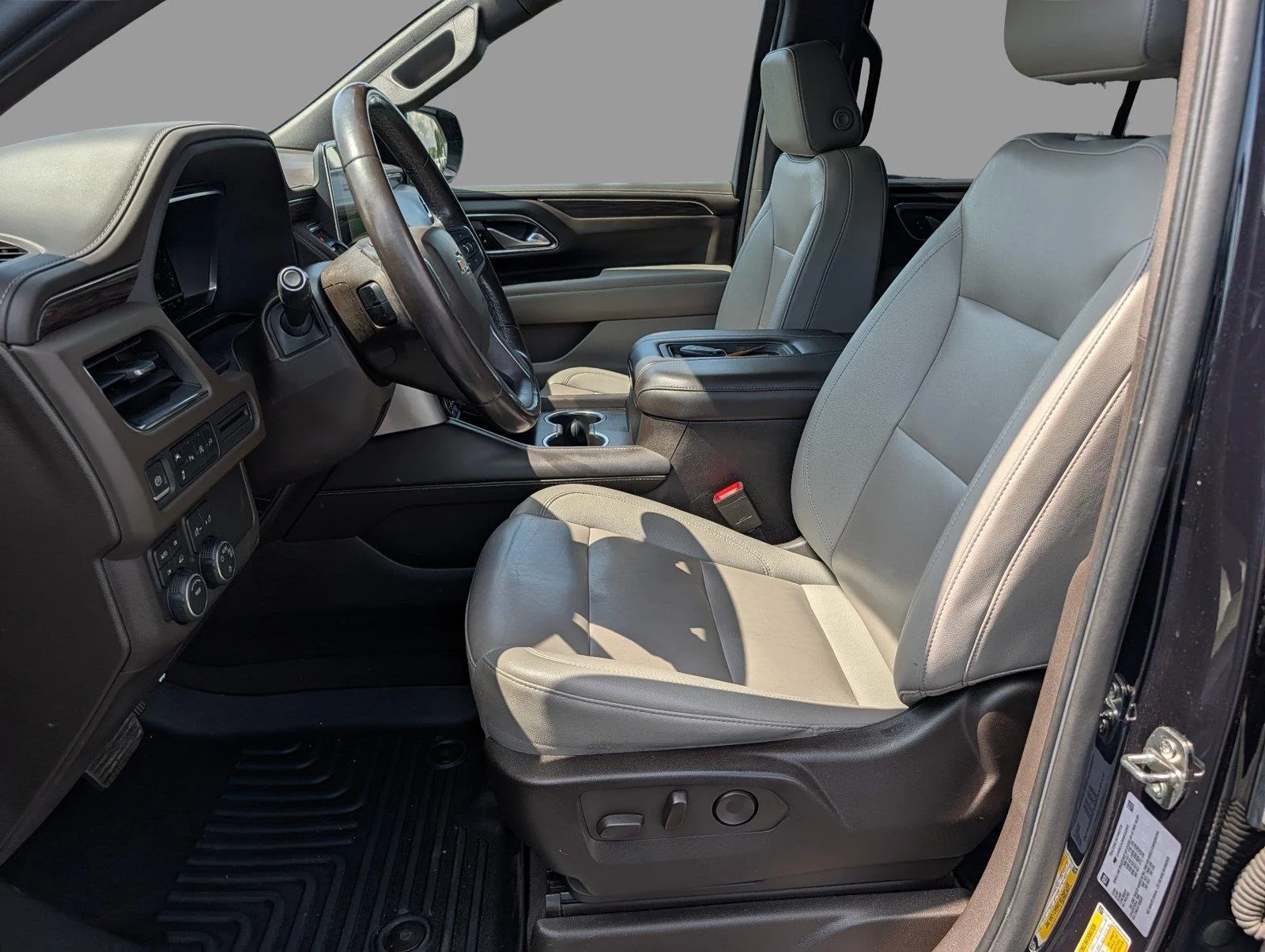 Used 2022 MIDNIGHT BLUE METALLIC Chevrolet LT image 10