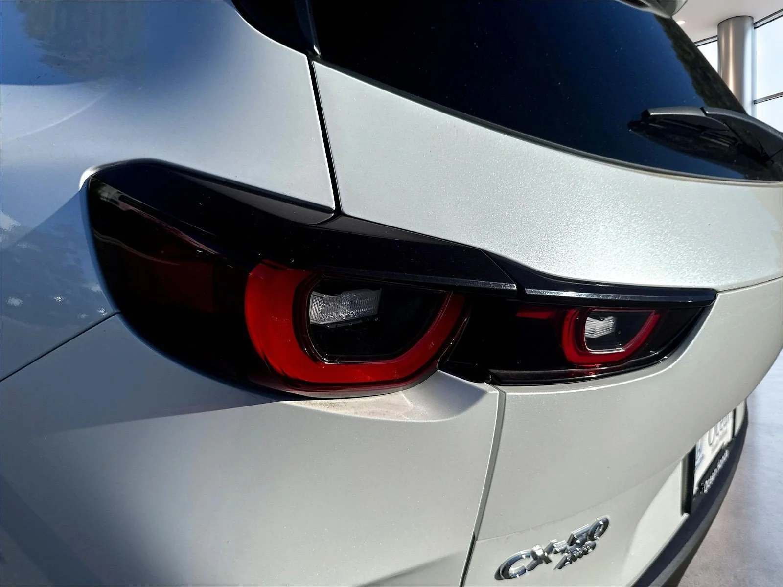 Used 2023 Pearl Mazda 2.5 S Premium Plus Package AWD image 26