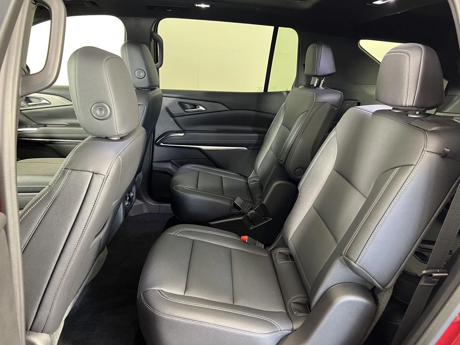 Used 2026 Radiant Red Tintcoat Chevrolet LT image 25