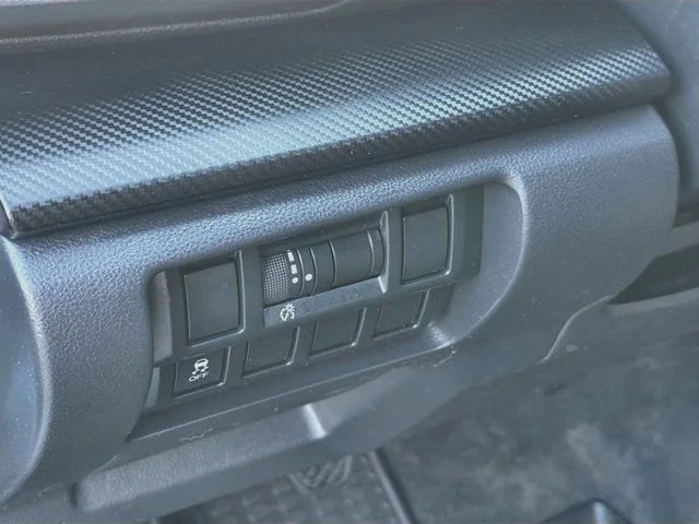 Used 2019 Gray Subaru 2.0i Premium image 10
