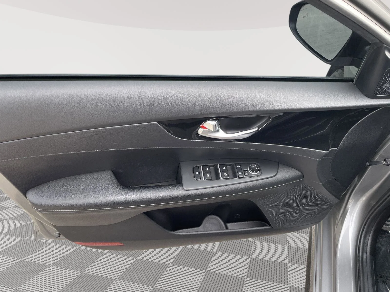 Used 2022 Steel Gray Kia GT-Line image 19