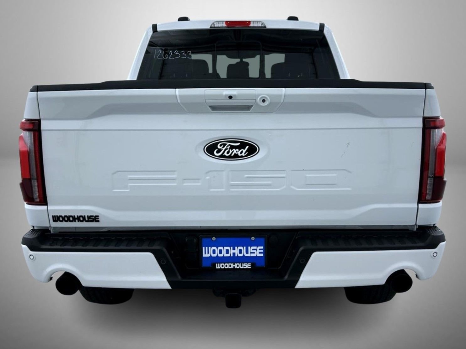 New 2026 Oxford White Ford Lariat image 6