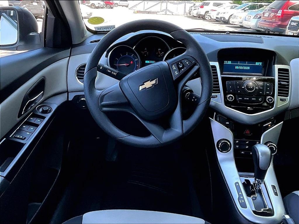 Used 2016 White Chevrolet LS image 16