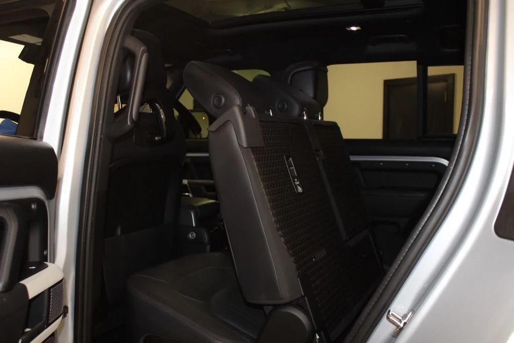 Used 2022 Silver Land Rover XS Edition image 45