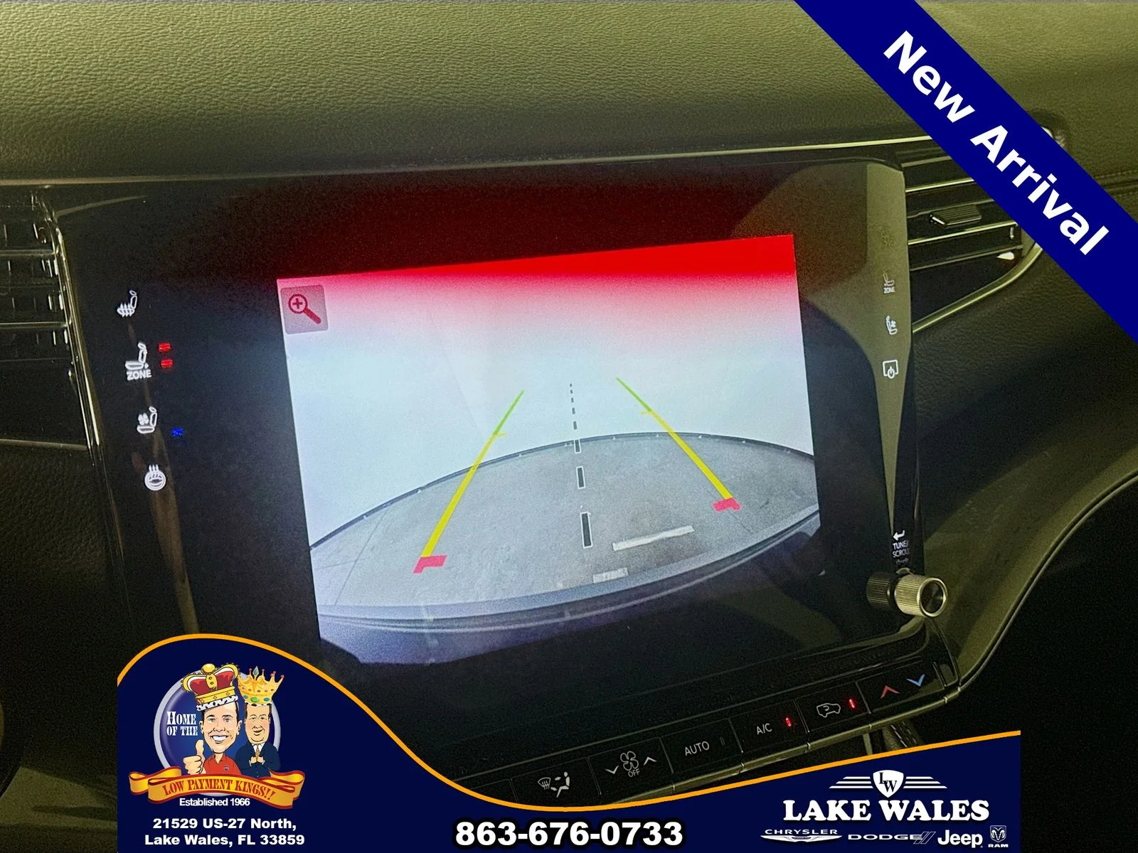 Certified Used 2024 Gray Jeep Base image 14