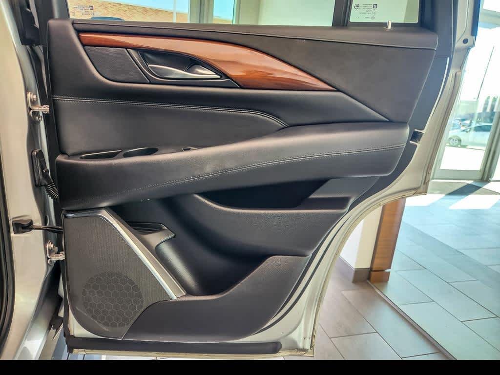 2018 Cadillac Escalade Premium Luxury - Photo 24