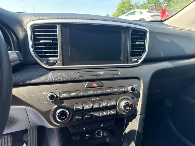 Used 2020 Brown Kia LX image 31