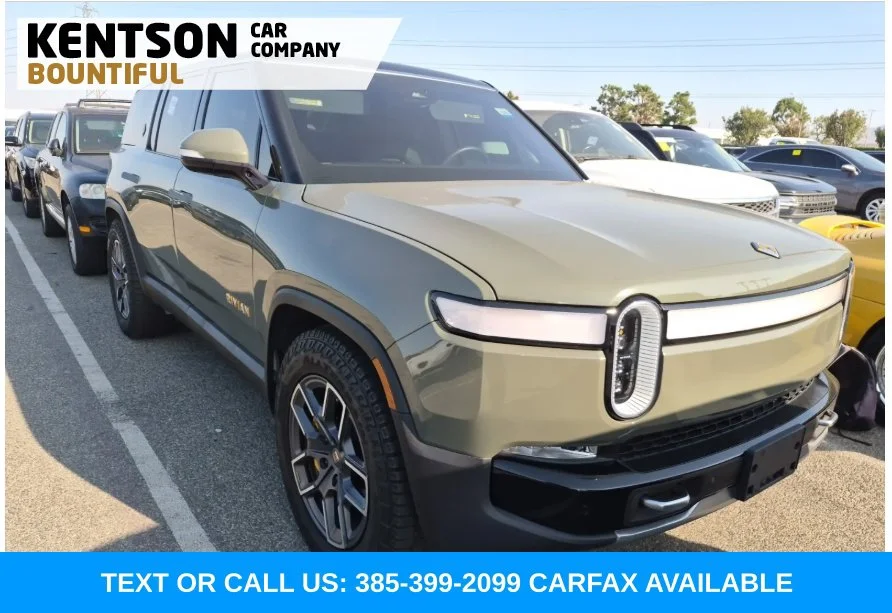 Used 2022 Green Rivian Launch Edition image 2
