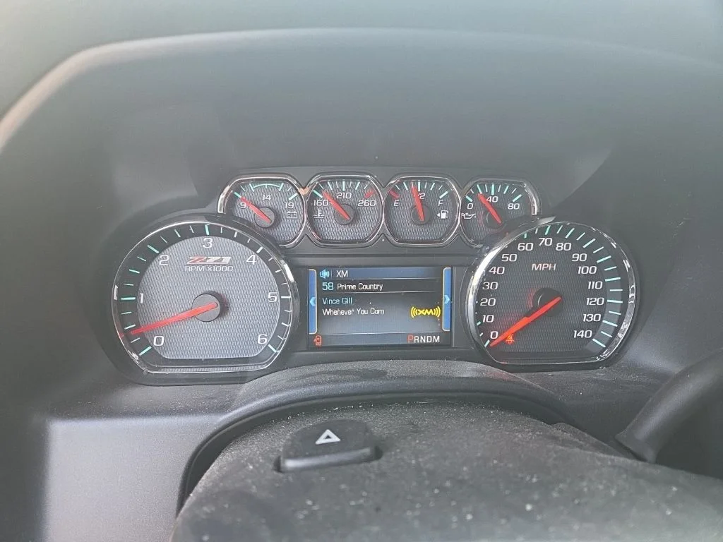 Used 2014 Silver Chevrolet LT image 8
