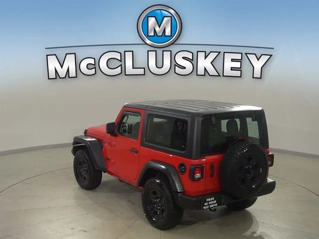Used 2025 Red Jeep Sport image 21