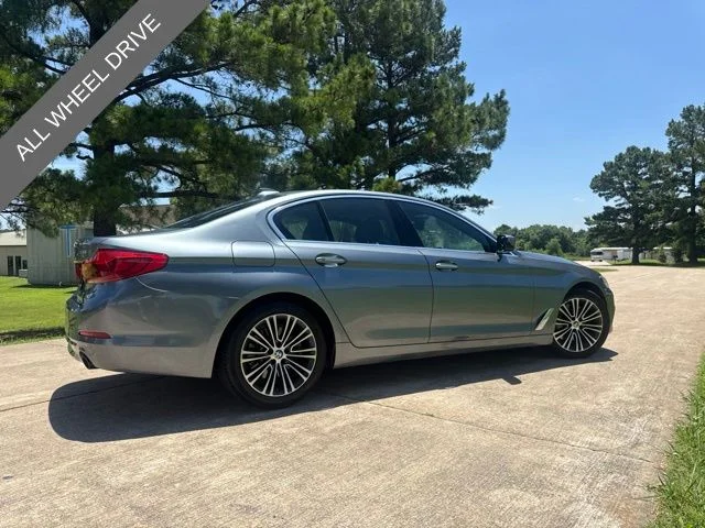 Used 2017 Blue BMW 530i xDrive image 19