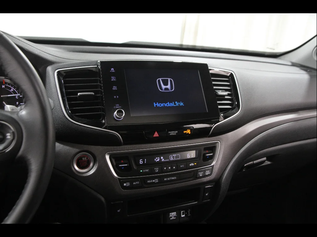 Used 2023 Gray Honda RTL image 9