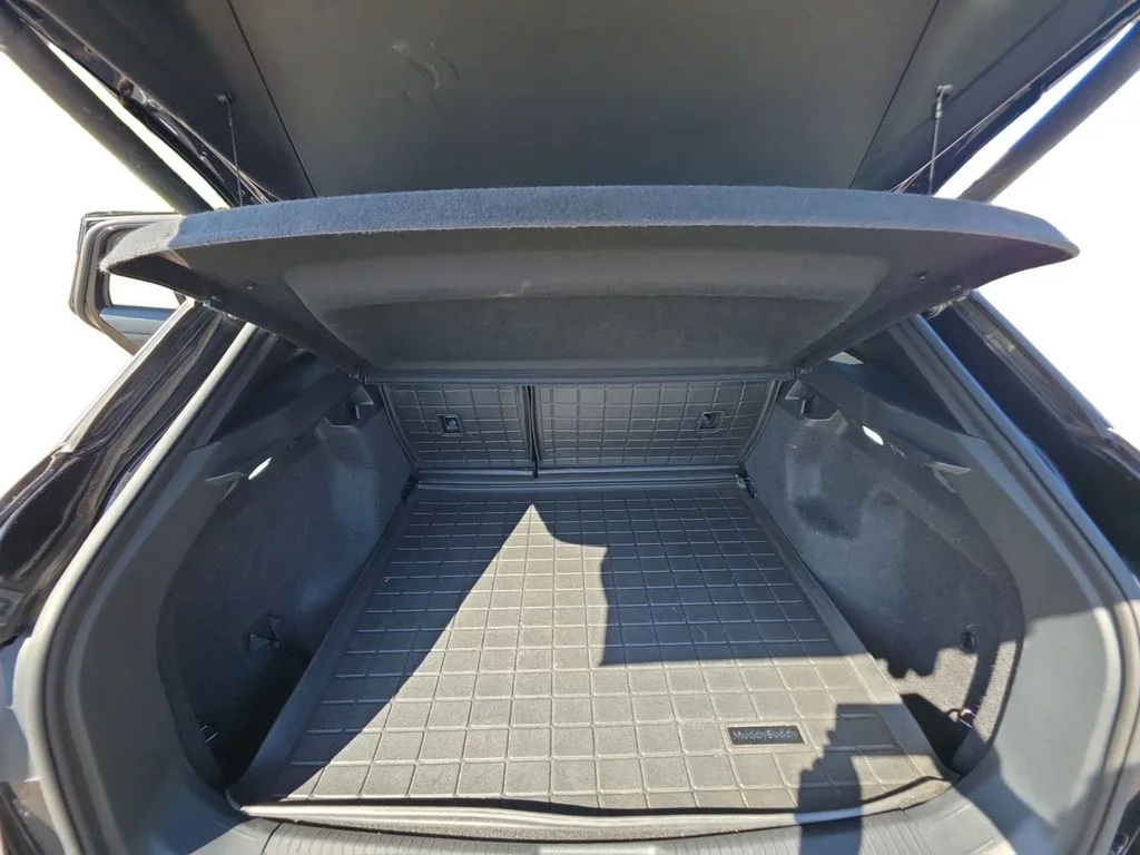 Used 2021 Blue Volkswagen 1st Edition image 19
