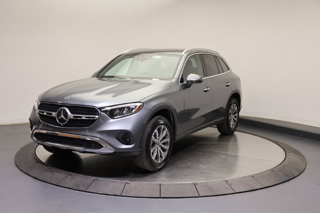 2023 Mercedes-Benz GLC