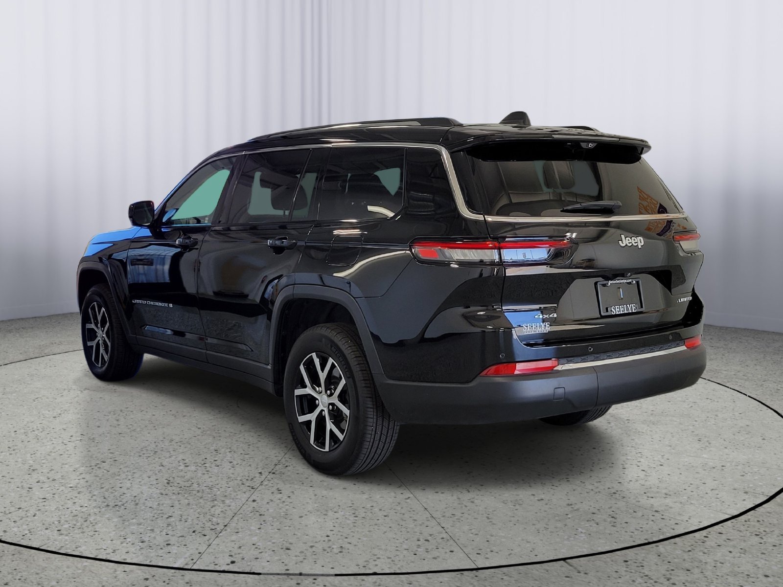 Used 2023 Black Jeep Limited image 3