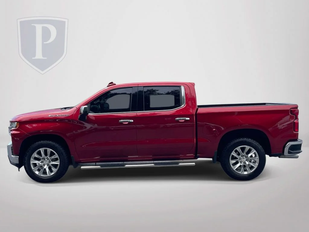 Used 2022 Red Chevrolet LTZ image 4