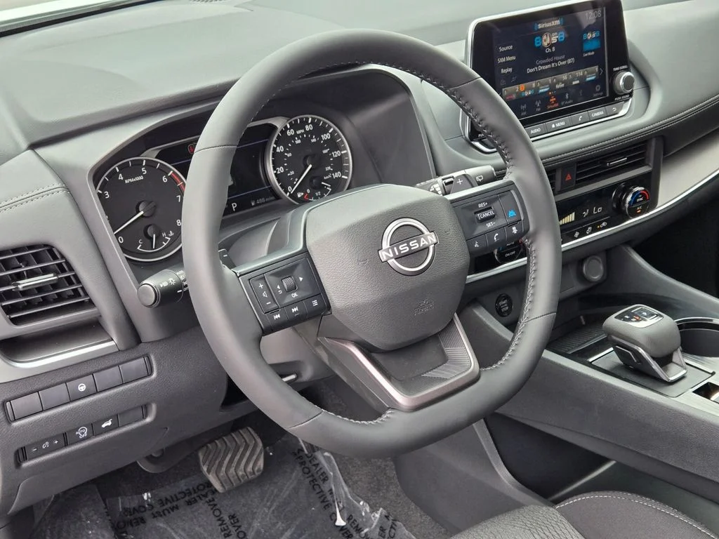 New 2026 Everest White Pearl TriCoat Nissan SV image 29