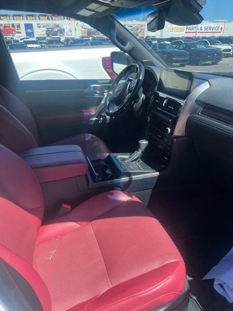 Used 2023 White Lexus 460 image 6