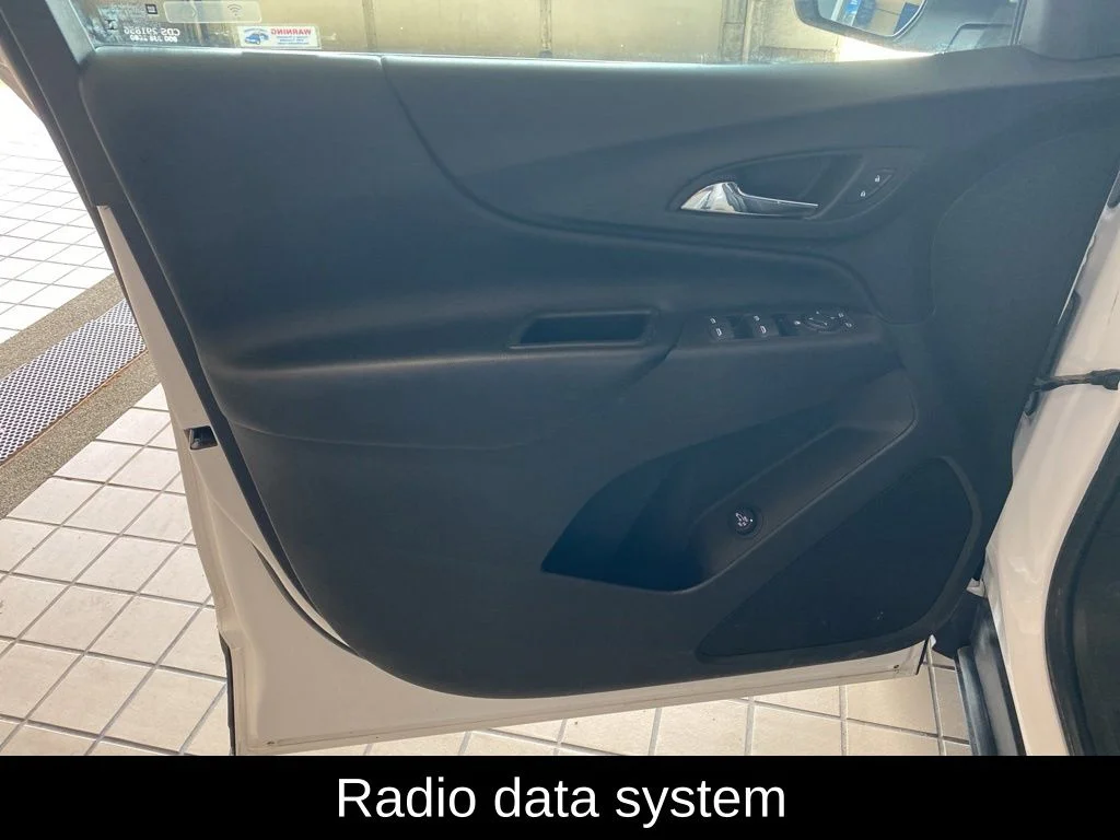 Used 2024 White Chevrolet LT image 8