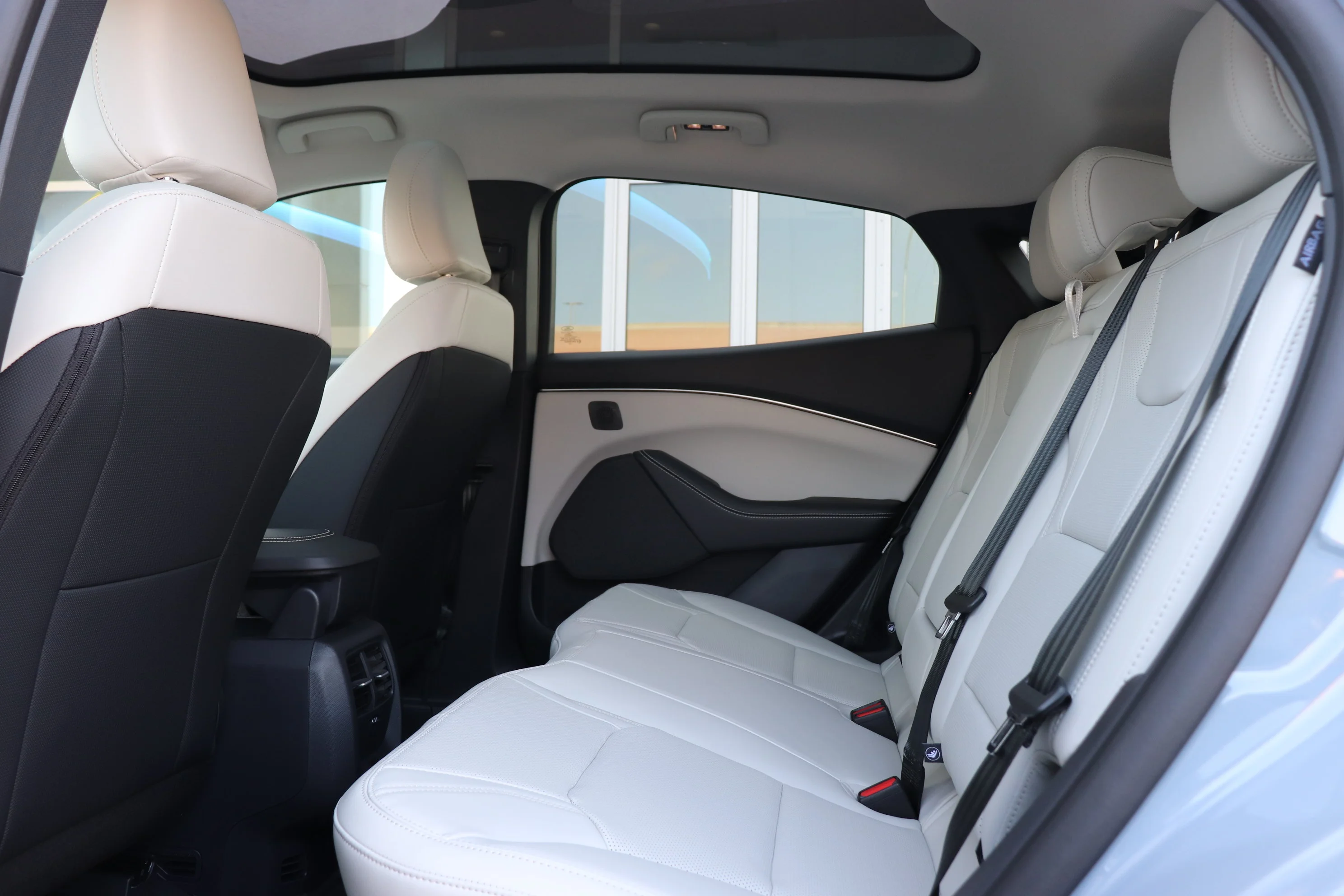New 2026 GLACIER GRAY METALLIC TRI-COAT Ford Premium image 13